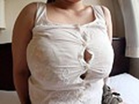 独占！ やばいカラダ！ Lカップ あおい 108センチ 敏感ロリ妻 32才　サンプル画像04